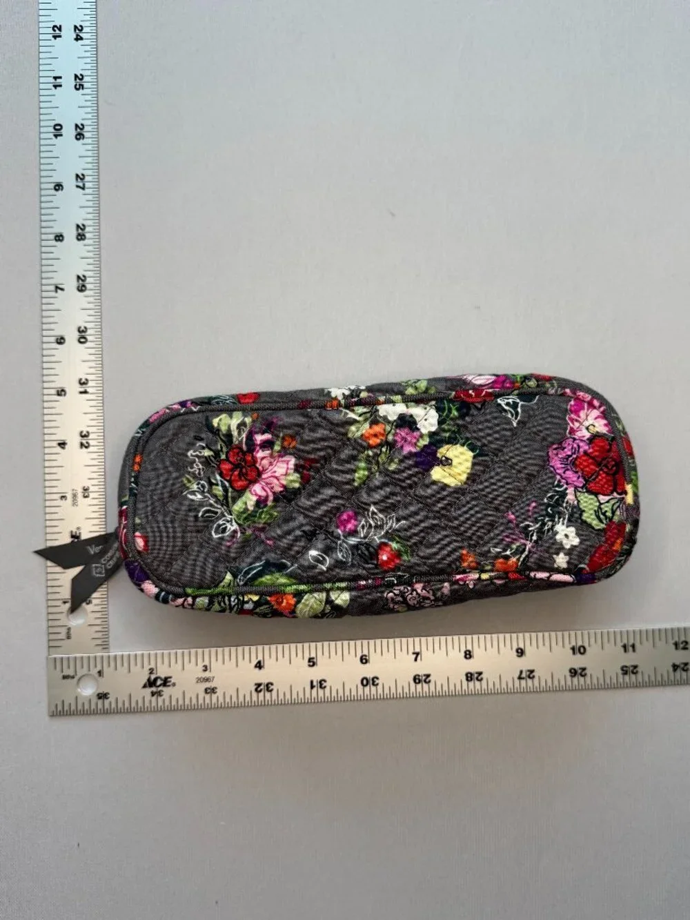 Vera Bradley Pencil/Makeup cas in Nomadic Floral pattern